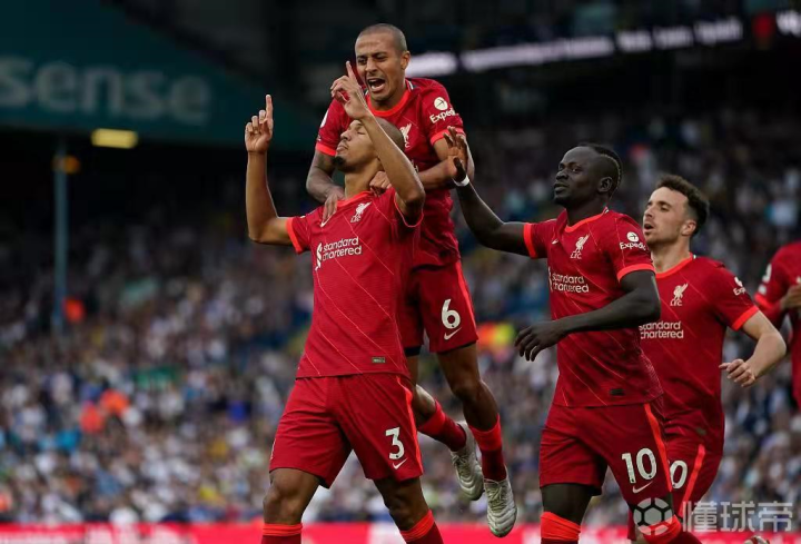 红黑大战：谁能赢得比赛胜利